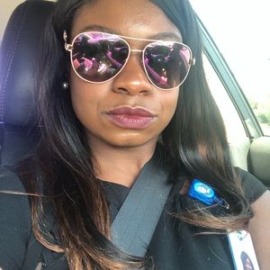 Meet your Posher, Erica